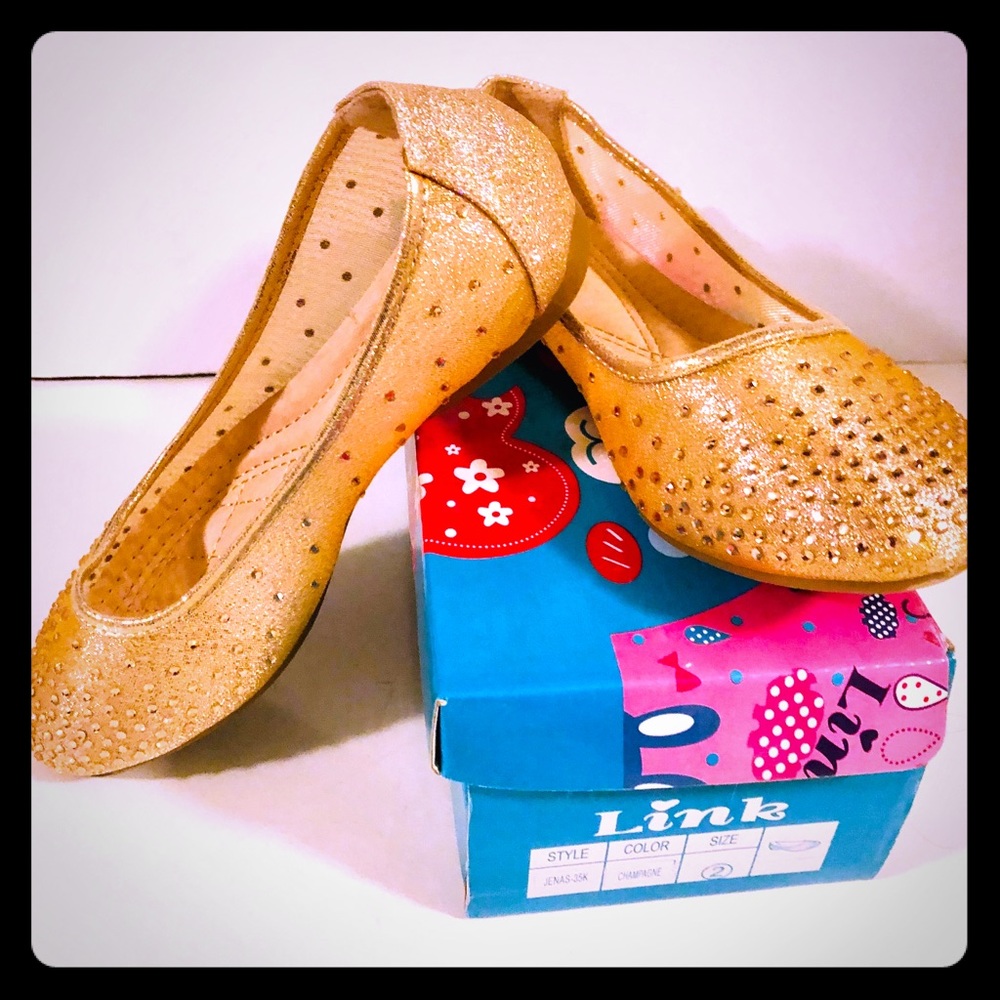 Dress shoes